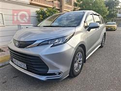 تويوتا سيينا